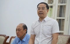 Cục Xuất bản có vài chục người, không thể đọc tiền kiểm hơn 50.000 đầu sách mới mỗi năm