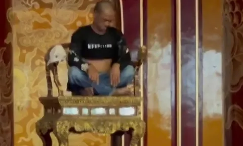 Danh tính người phá hoại ngai vua trong Đại nội Huế