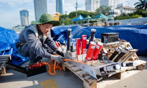 Đội pháo hoa Bộ Quốc phòng dùng 7.000 quả pháo trong đêm chung kết DIFF 2025