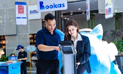 Cầu nối tri thức thời đại số