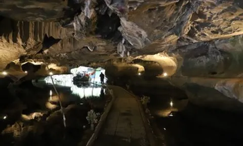 Khám phá hang động hàng triệu năm tuổi, từng nằm sâu dưới biển ở An Giang