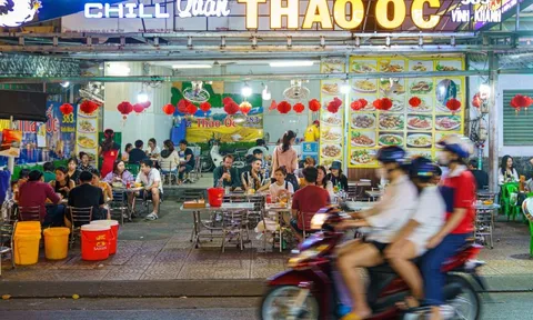 Phố ốc Vĩnh Khánh TP.HCM lọt top 31 con đường hấp dẫn nhất thế giới