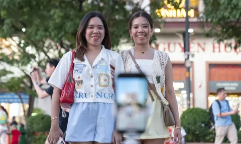 Tại sao du khách biết đến TP.HCM?