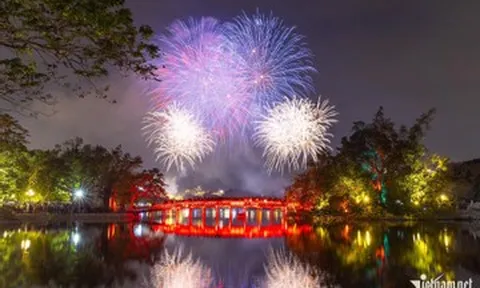 Địa điểm xem bắn pháo hoa ở Hà Nội đêm giao thừa tết Bính Ngọ 2026