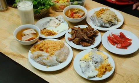 Những quán ăn giải ngấy dịp đầu năm ở Hà Nội, có quán mở xuyên Tết