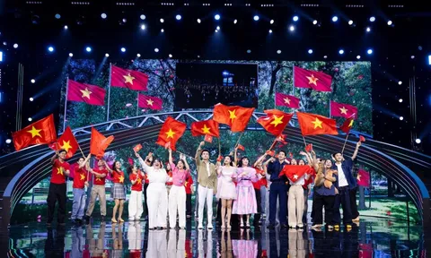 Nghệ sĩ TP HCM đồng hành cùng khí thế mới của đất nước