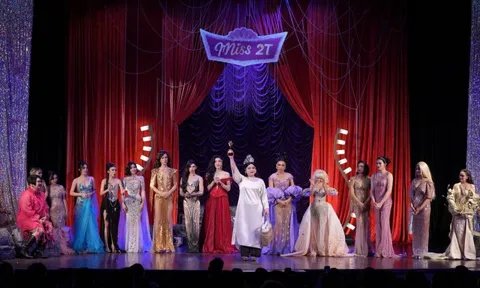 Đạo diễn Bé Bảy - Hồng Ngọc: Khi "Đảo hoa hậu" thắp lại niềm tin cho sân khấu