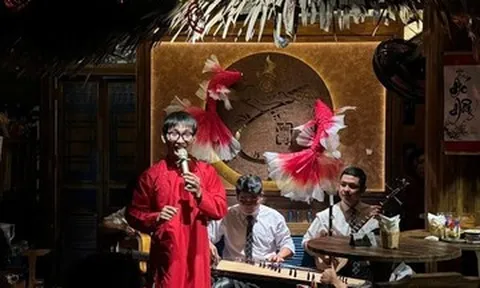 Cải lương trong thời đại TikTok: Lan tỏa hay làm loãng giá trị?