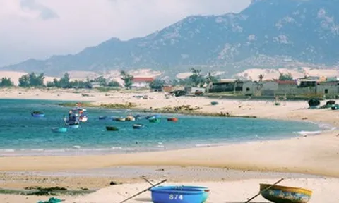 Làng chài 'chạy gió' có khung cảnh siêu đẹp, ít người biết ở Khánh Hòa