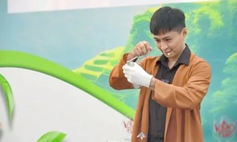 Chiếc cối xay cà phê và chén trà "động" của anh chàng 9X điển trai