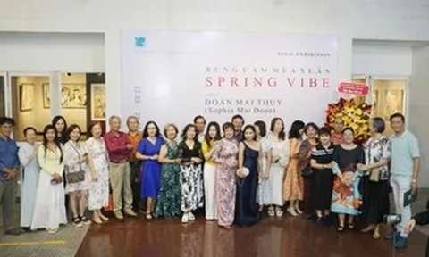 30 năm hội họa của họa sĩ Đoàn Mai Thủy