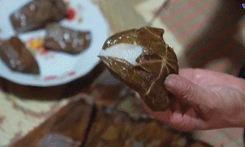 Món lạ ở Tây Bắc không phải ai cũng dám thử, khách Hà Nội đặt ship 140km về ăn