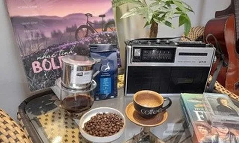 Phong vị cà phê Việt