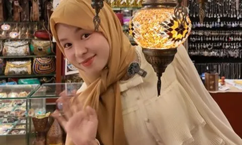 Khách Việt đi hơn 40 quốc gia, kể nơi 'xăng 15.000 đồng, người dân tốt khó tin'