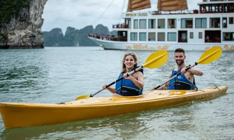 Hơn 91% khách đến vịnh Hạ Long là người nước ngoài