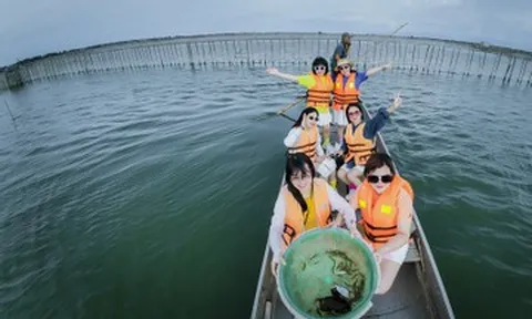 Ngoài thăm Đại Nội, lăng tẩm, 3 trải nghiệm khách nên thử khi đến Huế dịp 30/4