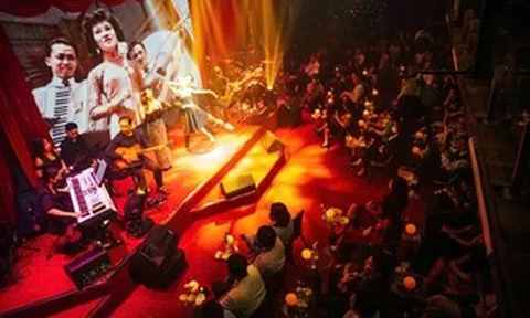 Concert bùng nổ, phòng trà thăng hoa