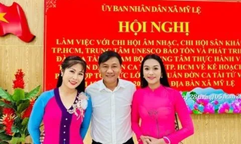 NSND Tấn Giao, Hoàng Tấn sát cánh giữ gìn di sản từ gốc rễ cộng đồng