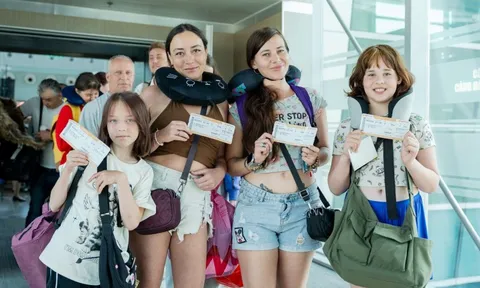 Thấy gì khi Phú Quốc đạt tỷ lệ tăng trưởng tìm vé máy bay cao nhất?