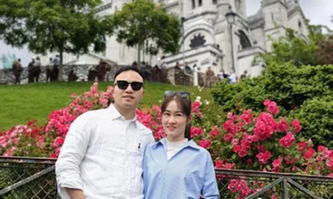 Vợ chồng Hà Nội chi 140 triệu đến phố trên đồi, ngắm nhà thờ 'biết tự làm sạch'