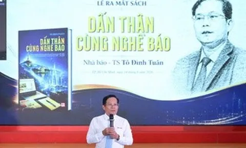 Nhà báo Tô Đình Tuân: "Cuốn sách này không phải của riêng tôi"