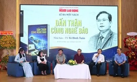 "Dấn thân cùng nghề báo": Dấu ấn hơn 30 năm làm nghề