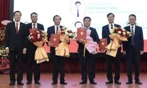 Bổ nhiệm hiệu trưởng, hiệu phó các trường thành viên thuộc Đại học Huế