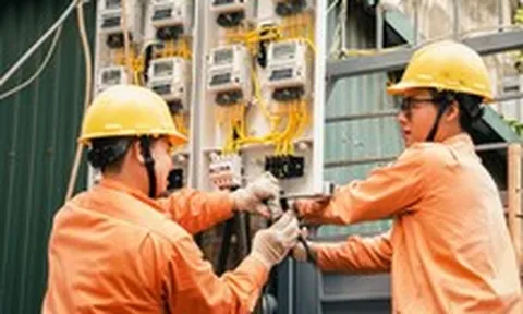 Vì sao dùng điện không có nhiều thay đổi mà hóa đơn tiền điện lại tăng gấp đôi, gấp ba?