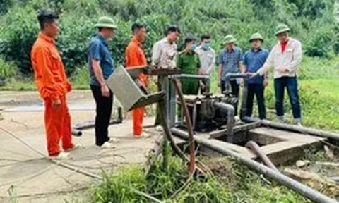 Phó chủ tịch tỉnh Thanh Hóa kiểm tra hiện trường vụ 5 công nhân tử vong