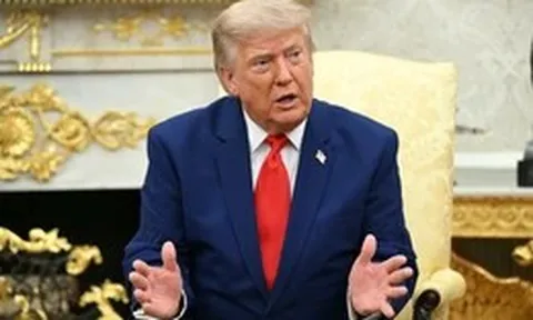 Ông Trump ra cảnh báo mới với Iran và Houthi