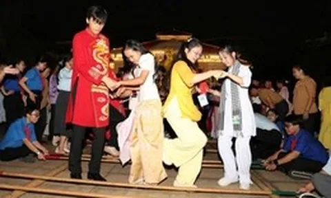 Nhịp cầu văn hóa của thiếu nhi Việt Nam - Lào - Campuchia