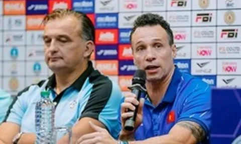 HLV người Argentina nói gì trước trận futsal Việt Nam - Nga?
