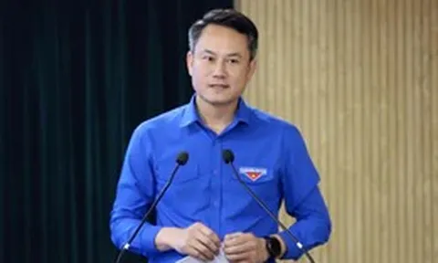 Ngăn người nhận Giải thưởng Thanh niên sống đẹp không còn sống đẹp như 'Cô tiên từ thiện' Nguyễn Đỗ Trúc Phương