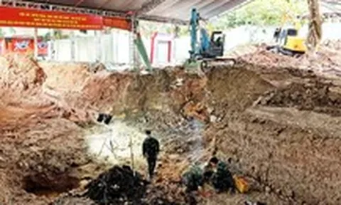 Phát hiện rãnh chôn số 2 tại khu A công viên Lê Thị Riêng