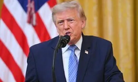 Ông Trump nói sẽ lập 'lực lượng AI', sẽ công bố 'người đừng đầu AI' có IQ cao