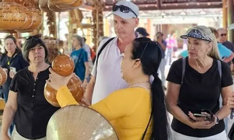 Khách Nga đến Việt Nam tăng mạnh, xu hướng du lịch mới lộ diện