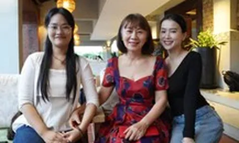 Hội tụ 80 nhà hảo tâm xứ Quảng: Không chỉ trao học bổng, còn nuôi nhiều tân SV nghèo hết bậc đại học