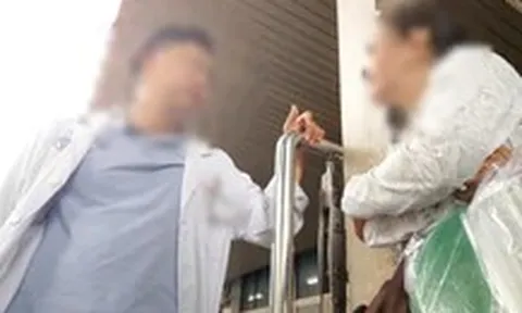 Bệnh nhân muốn mổ sớm, bác sĩ hướng dẫn 'gửi bao thư'