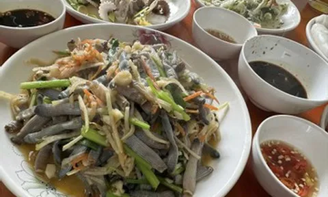 Đặc sản nào thường có trong mâm cỗ ở Quảng Ninh, nhìn giống giun, ăn giòn sần sật?
