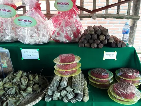 CUỘC THI VIẾT “HƯƠNG VỊ TẾT": Bánh Tết hồn quê