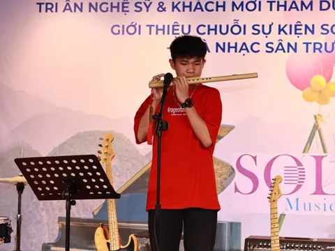 Đưa âm nhạc cổ điển và dân tộc đến sân trường