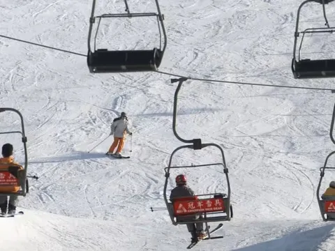 Bùng nổ du lịch trượt tuyết ở Trung Quốc