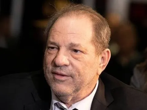 Cựu "trùm” Hollywood lãnh thêm 16 năm tù vì tội cưỡng hiếp