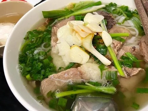 'Phở là món quà quý Việt Nam dành cho thế giới'