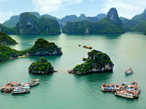 Vịnh Hạ Long là một trong 25 điểm đến đẹp nhất 2023
