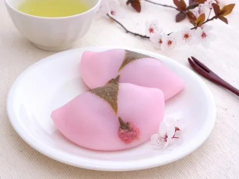 7 món ăn từ hoa anh đào