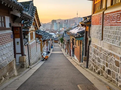 Khu phố cổ thời Joseon giữa Seoul