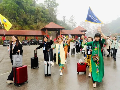 Phát triển du lịch an toàn, xanh, sạch