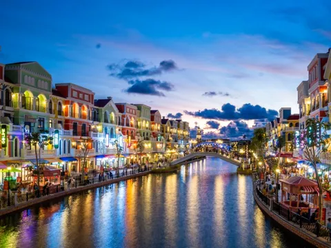 Chuỗi sự kiện liên hoàn mừng sinh nhật Phú Quốc United Center