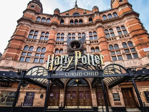 Trải nghiệm cho người hâm mộ Harry Potter ở Anh